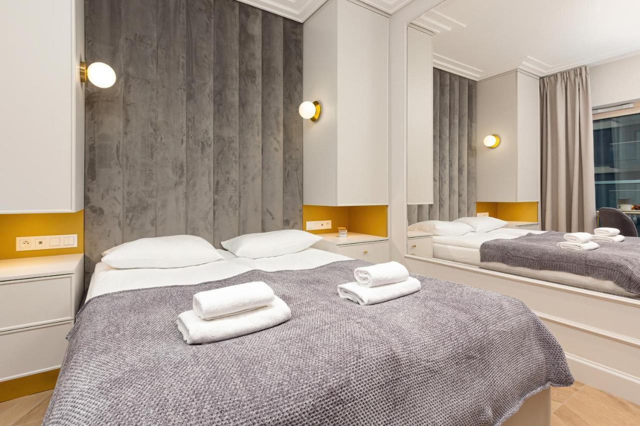 Mennica Residence Central Apartment By Renters Prestige Warszawa Eksteriør bilde