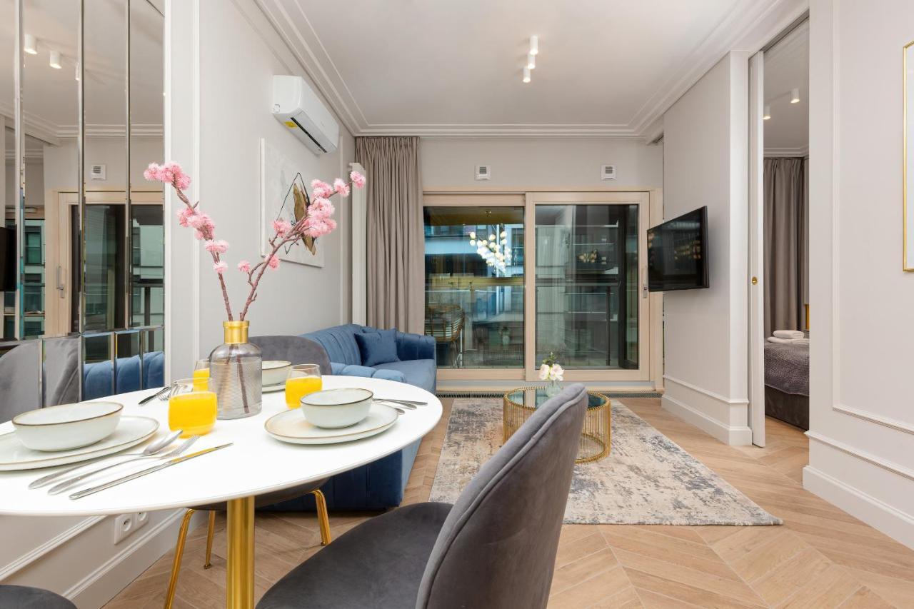 Mennica Residence Central Apartment By Renters Prestige Warszawa Eksteriør bilde