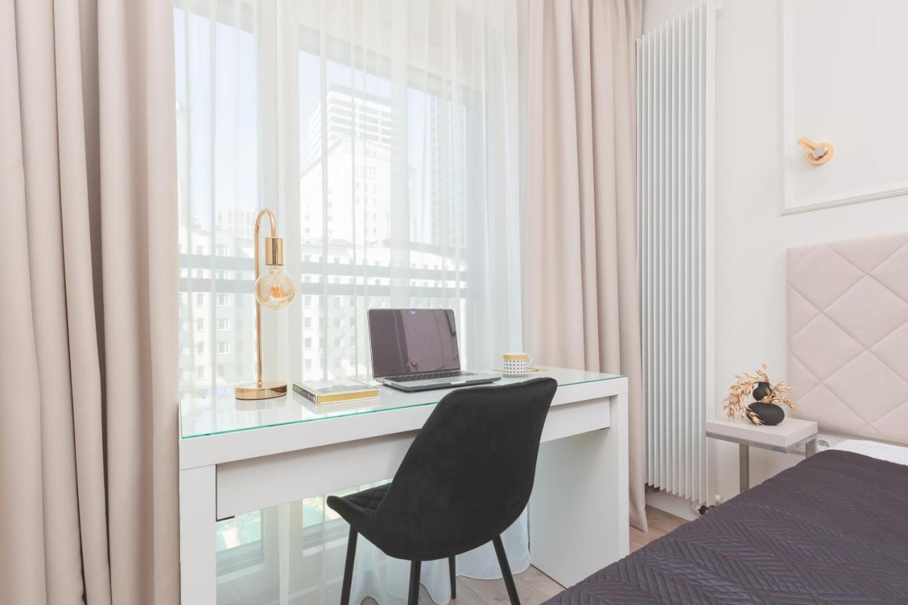 Mennica Residence Central Apartment By Renters Prestige Warszawa Eksteriør bilde