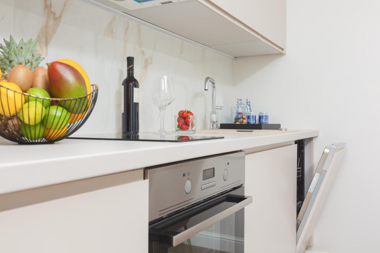 Mennica Residence Central Apartment By Renters Prestige Warszawa Eksteriør bilde